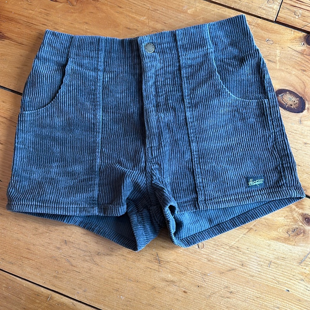 Hammies high waisted corduroy shorts EUC